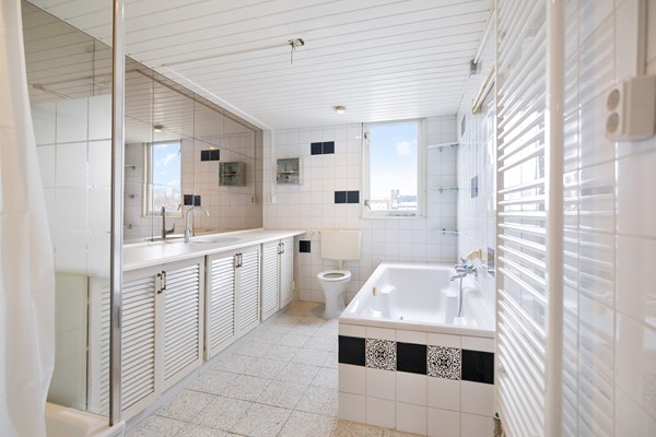 Medium property photo - Wezenstraat 51, 1781 GK Den Helder